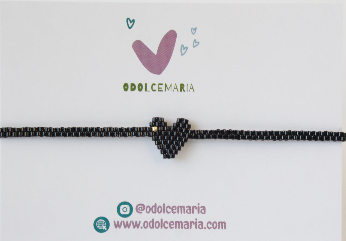 Single black heart bracelet