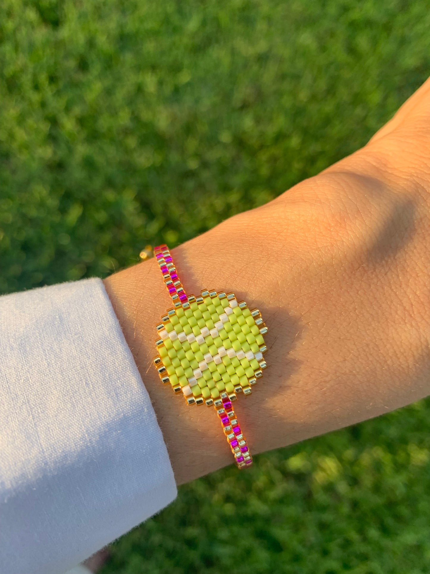 Bracelet -  Tennis time Gold plated and fuchsia